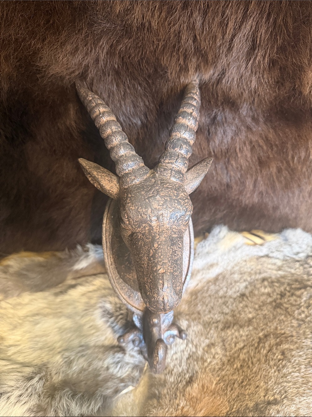 Rustic Brown ibex Head Wall Hook - Brown Home Wall Decor (850)